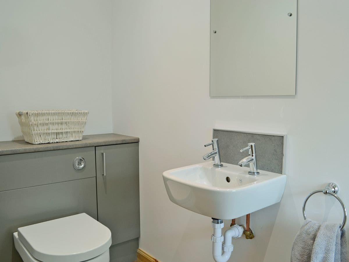 Separate toilet | Halleaths Home Farm, Lochmaben