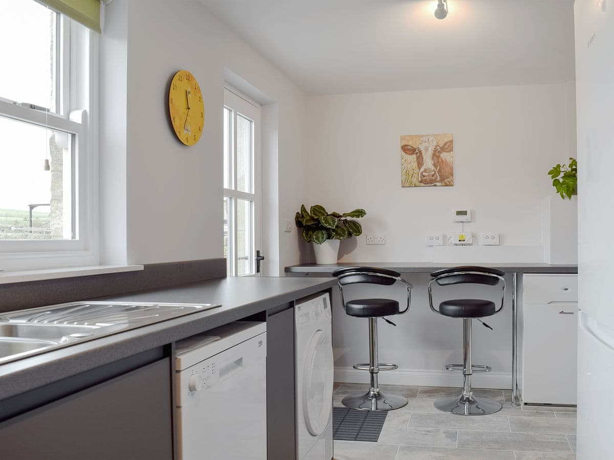 Well equipped kitchen | Weavers Cottage, Eldwick, near Bingley