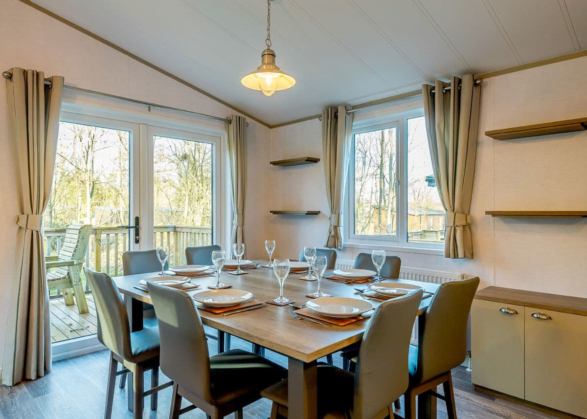 Brayford Lodge Spa | Landal Kenwick Woods, Louth, Lincolnshire Wolds