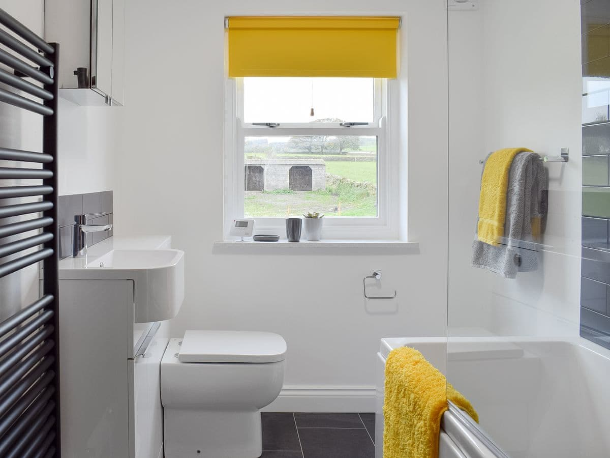 Bathroom | Weavers Cottage, Eldwick, near Bingley
